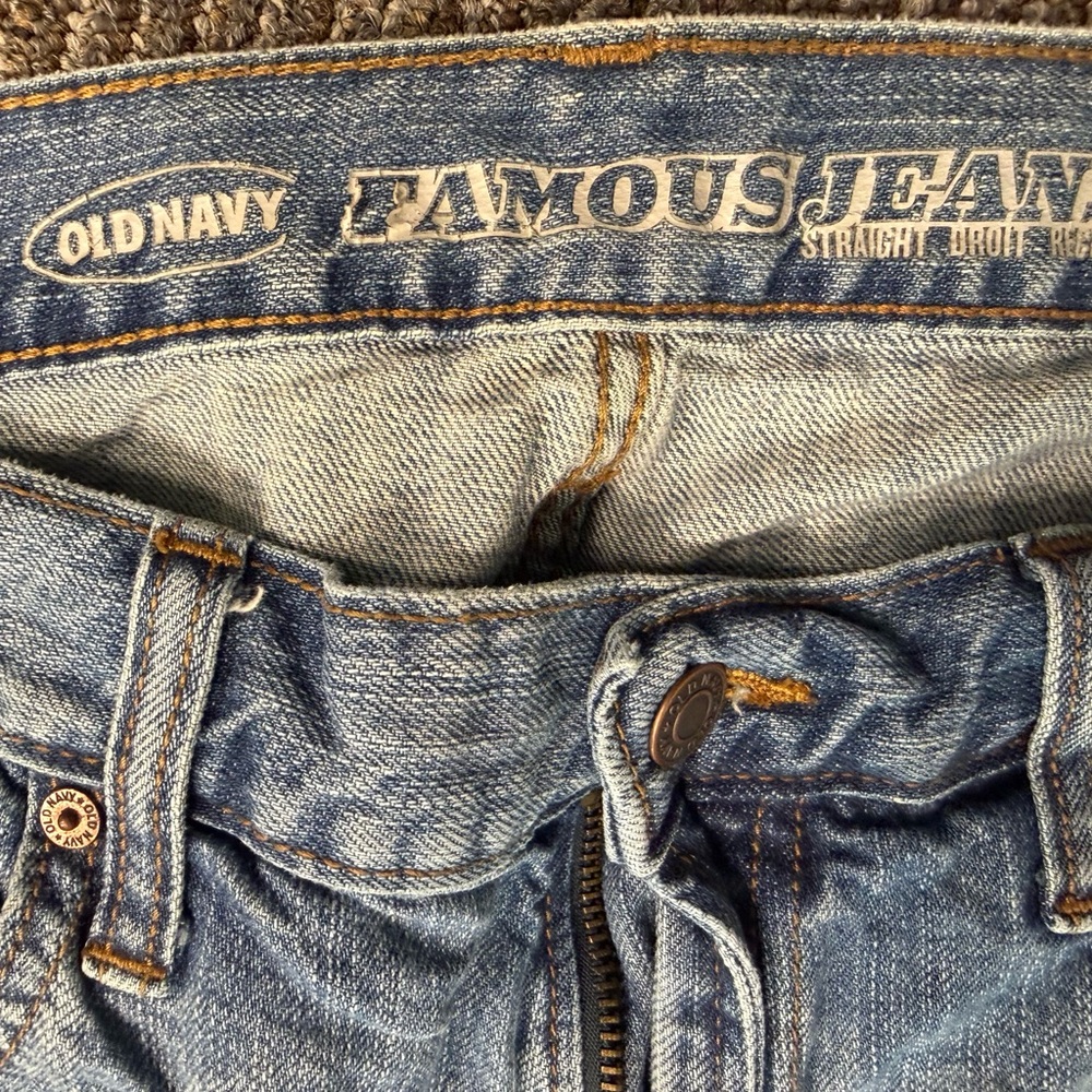 HOST PICK Old Navy Men’s 32x32 Famous Straight Leg Jeans - Picture 4 of 5